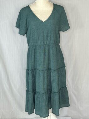 Mikarose Dress Green Boho Tiered V Neck Flutter Short Sleeves Textured Fabric M